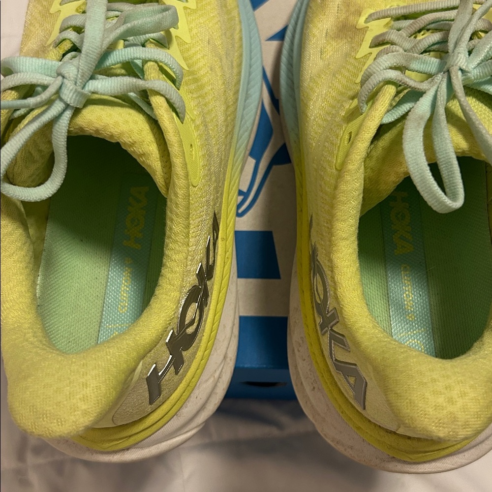 Hoka Women's Clifton 9 Vibrant Yellow Athletic Shoes - Picture 6 of 6